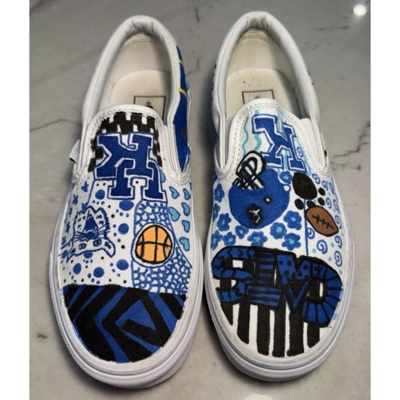 Vans Slip on shoes Custom  Hand Painted University of Kentucky  Size 7W/5.5M - Picture 1 of 10